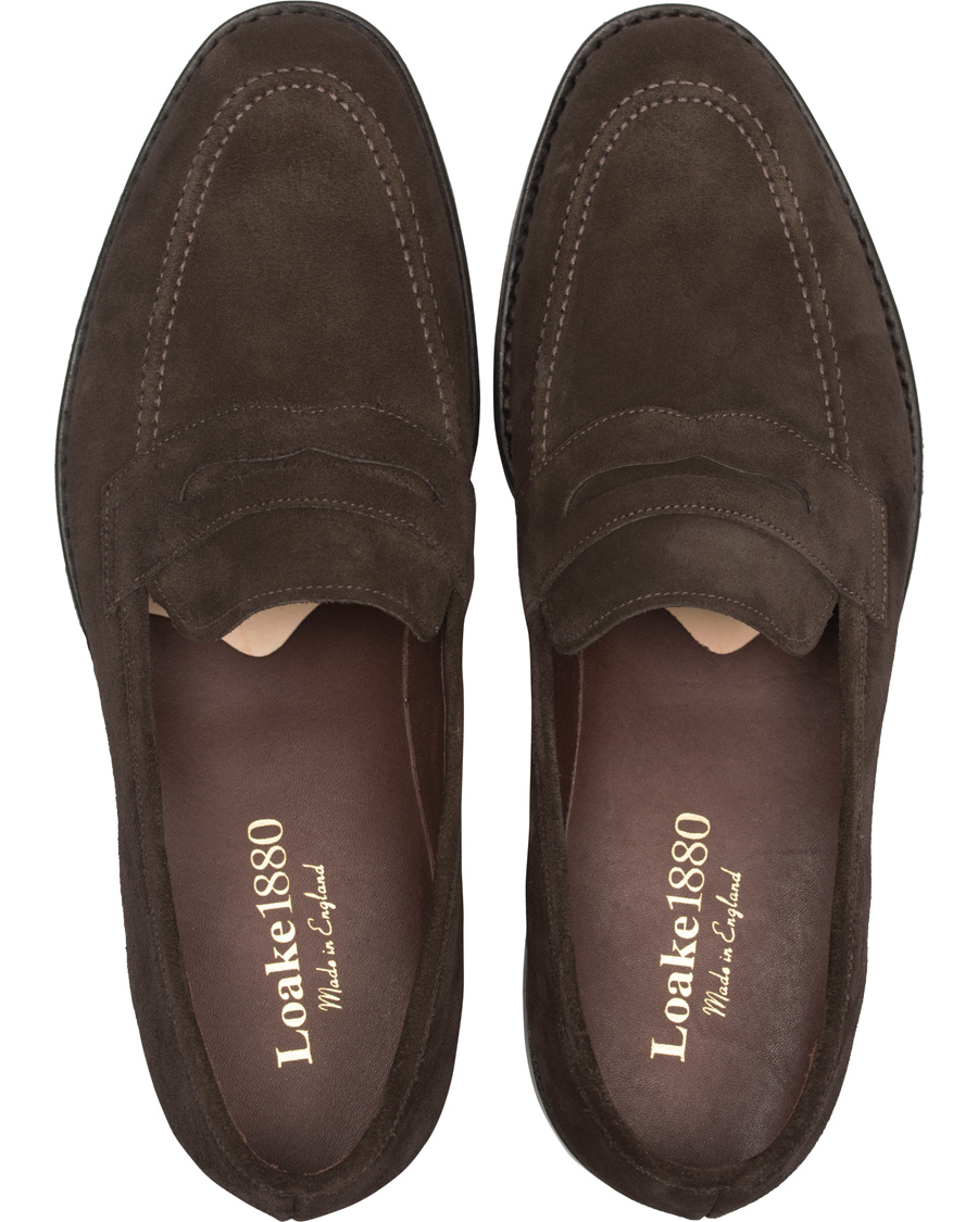 Herre | Loake 1880 MTO Whitehall Dainite Penny Loafer Brown Suede | Loake 1880 | MTO Whitehall Dainite Penny Loafer Brown Suede