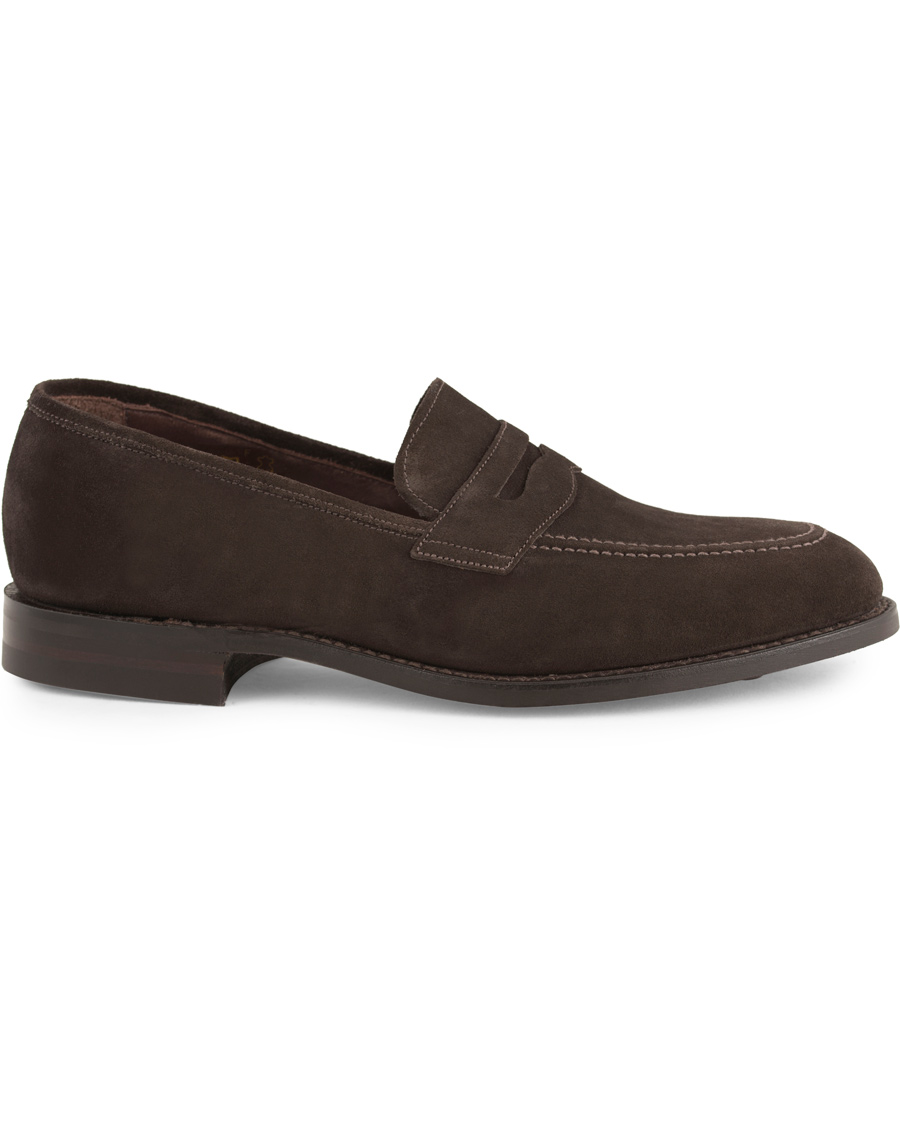 Herre | Loake 1880 MTO Whitehall Dainite Penny Loafer Brown Suede | Loake 1880 | MTO Whitehall Dainite Penny Loafer Brown Suede