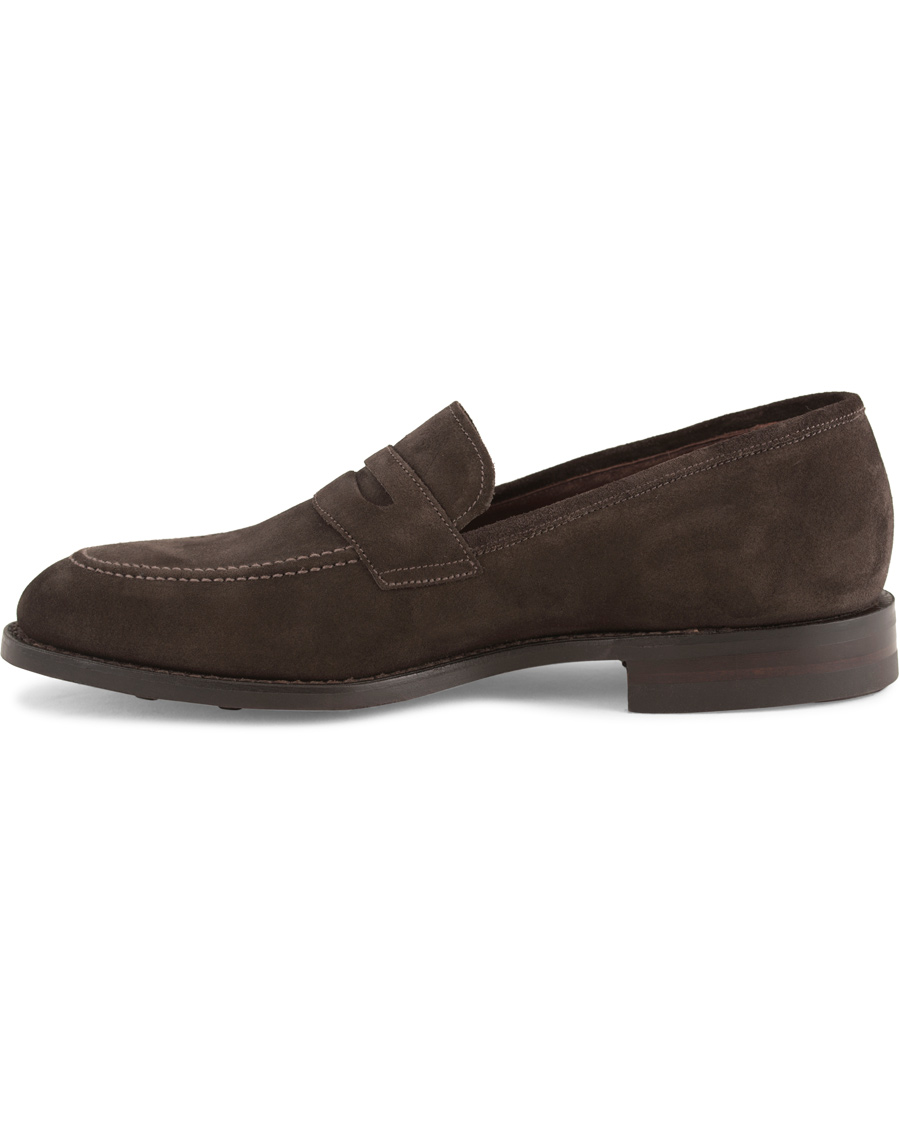 Herre | Loake 1880 MTO Whitehall Dainite Penny Loafer Brown Suede | Loake 1880 | MTO Whitehall Dainite Penny Loafer Brown Suede