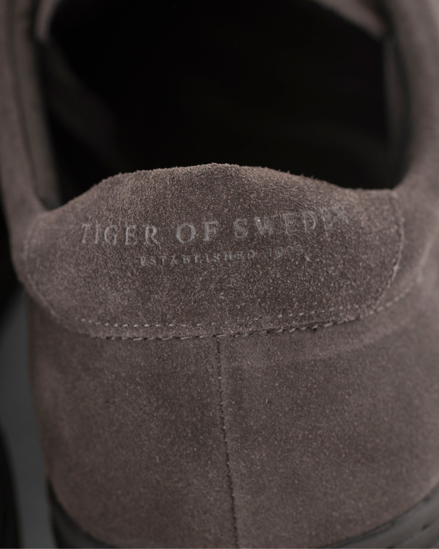 Herre | Tiger of Sweden Arne Suede Sneakers Charcoal | Tiger of Sweden | Arne Suede Sneakers Charcoal