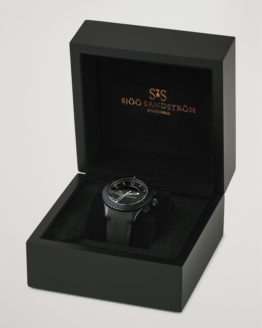 Herre | Sjöö Sandström UTC Skydiver 44,2mm Black Night and Black Rubber | Sjöö Sandström | UTC Skydiver 44,2mm Black Night and Black Rubber