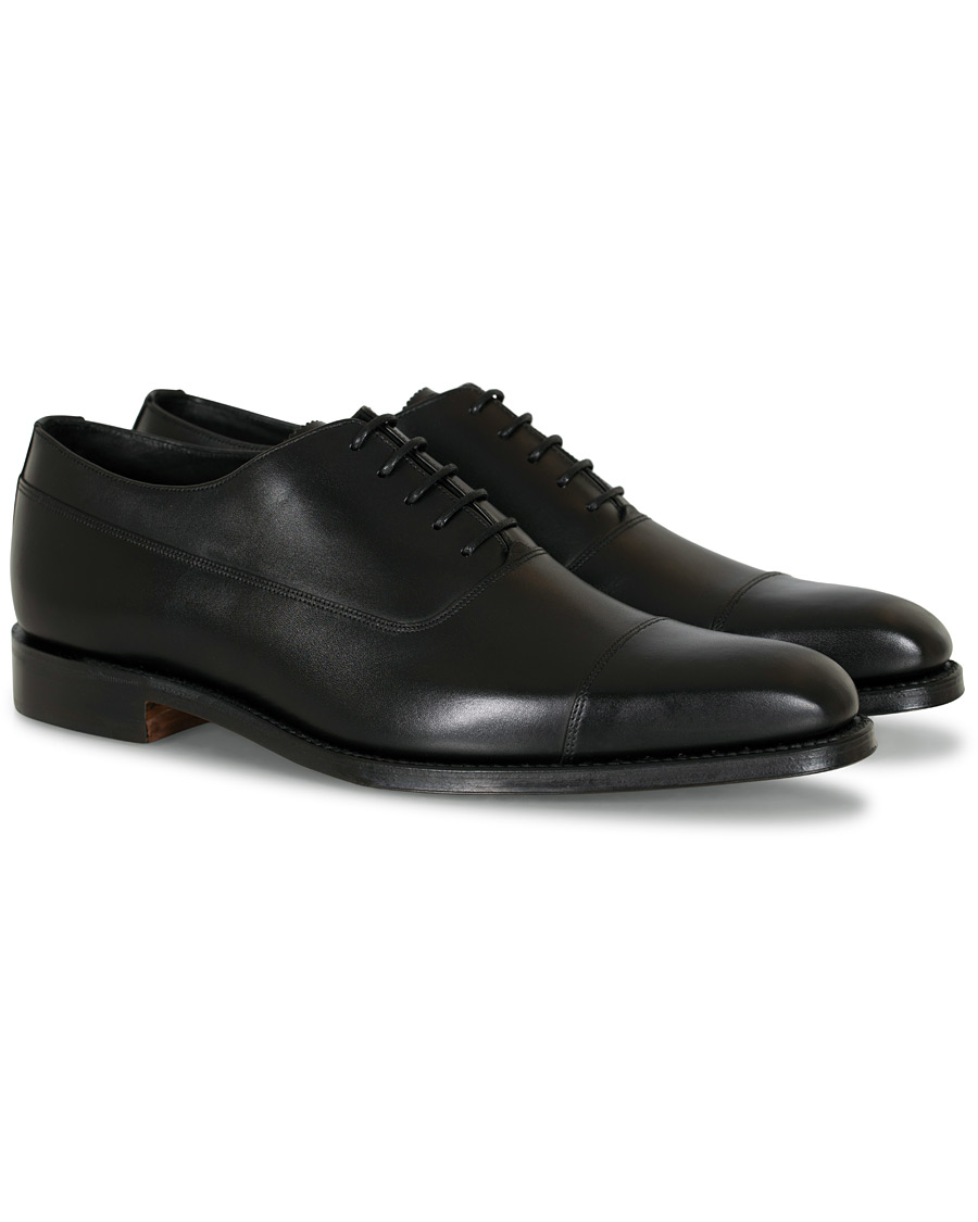 Herre | Loake 1880 Legacy Laxford Balmorla Toe Cap Oxford Black Calf | Loake 1880 Legacy | Laxford Balmorla Toe Cap Oxford Black Calf