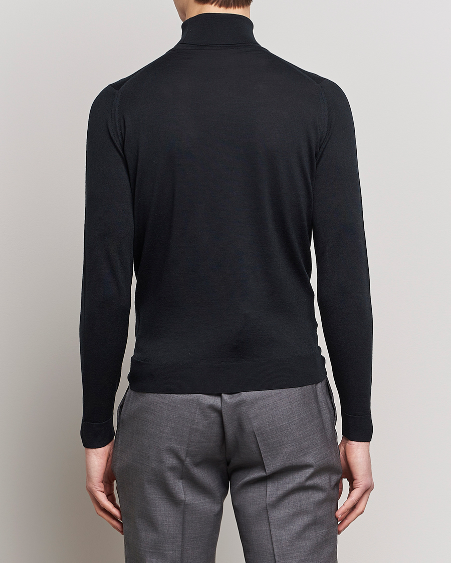 Herre | Gensere | John Smedley | Cherwell Extra Fine Merino Rollneck Black