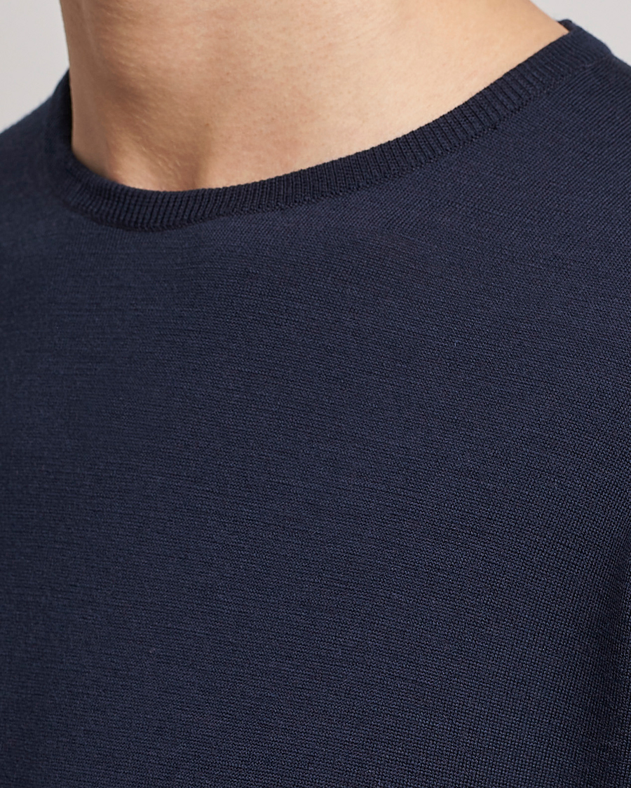 Herre | Gensere | John Smedley | Lundy Extra Fine Merino Crew Neck Midnight