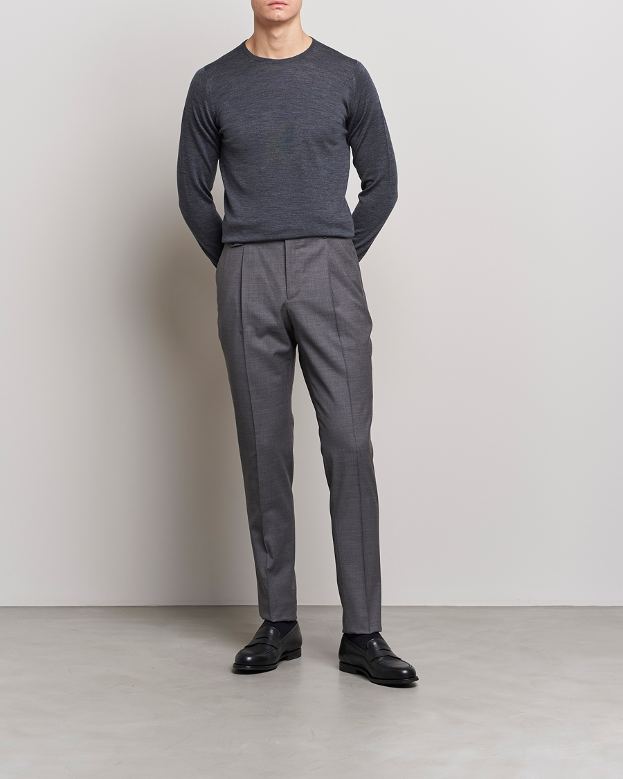 Herre | Gensere | John Smedley | Lundy Extra Fine Merino Crew Neck Charcoal