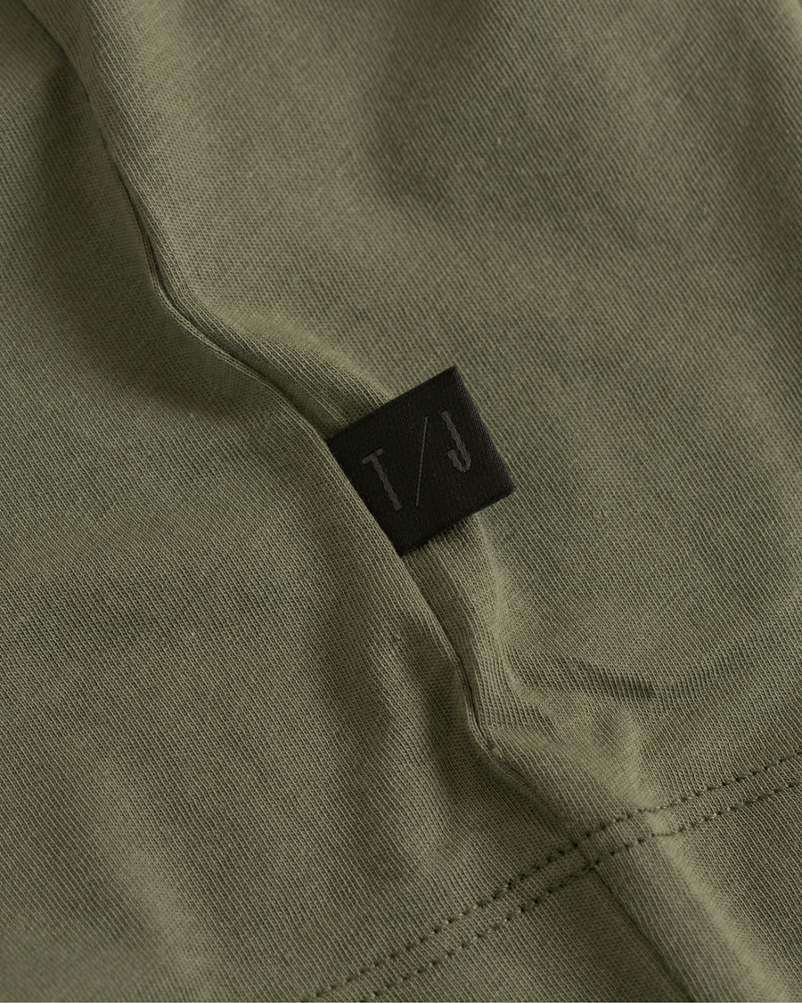 Herre | T-Shirts | Tiger of Sweden Jeans | Trasher Long Sleeve Tee Green