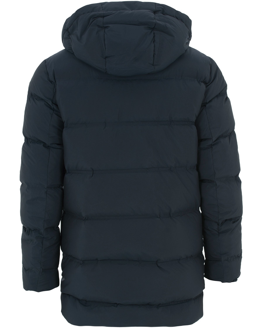 GANT The Altitude Down Parka Marine hos CareOfCarl.no