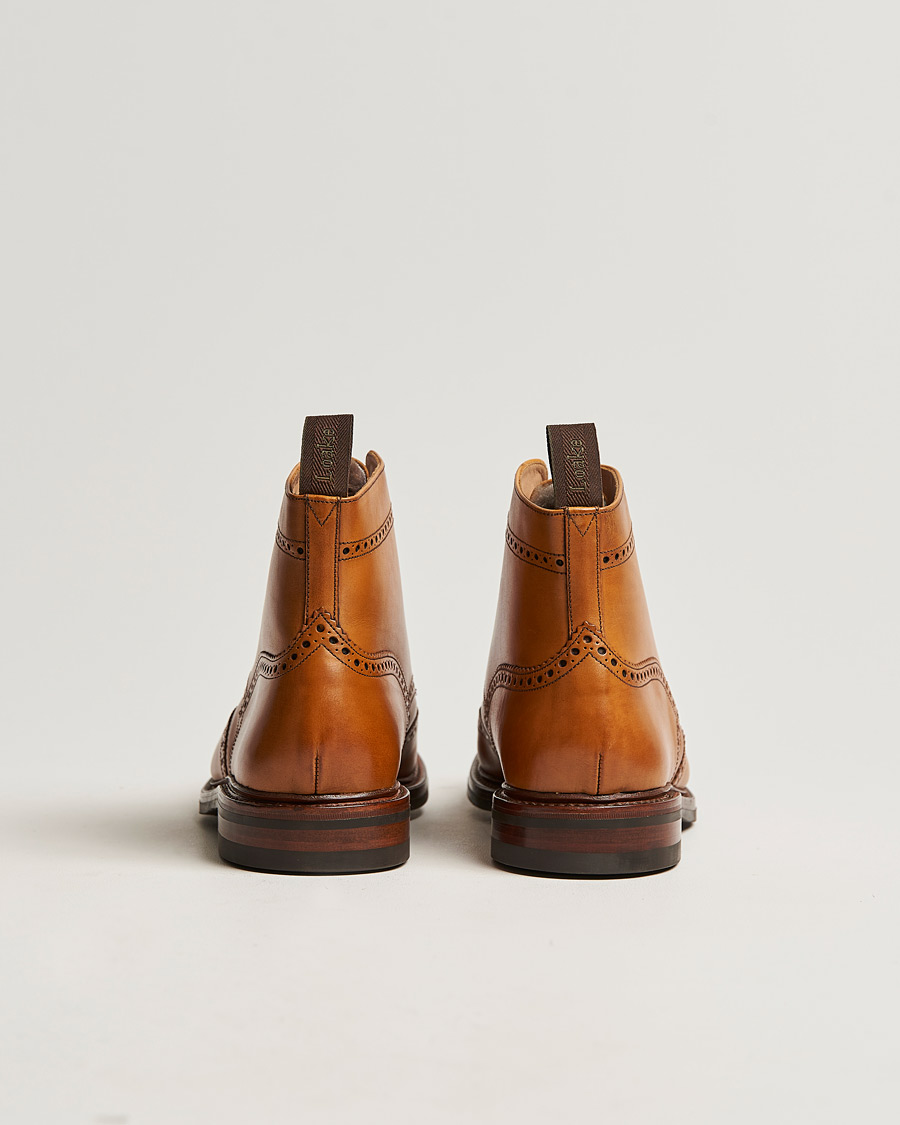 Herre | Loake 1880 Wolf Premium Fur Lined Brogue Tan Burnished Calf | Loake 1880 | Wolf Premium Fur Lined Brogue Tan Burnished Calf