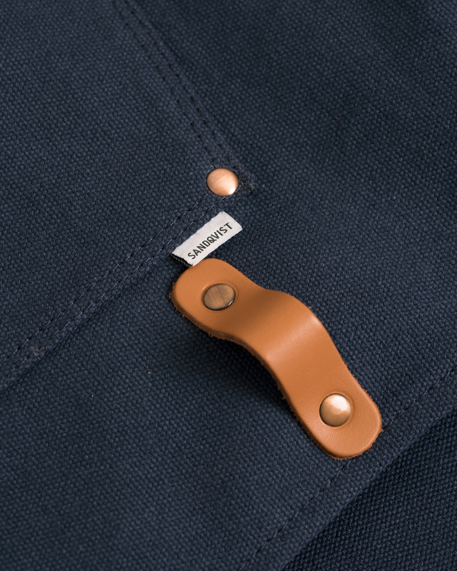 Herre | Sandqvist Ekstedt Cotton Apron Blue | Sandqvist | Ekstedt Cotton Apron Blue