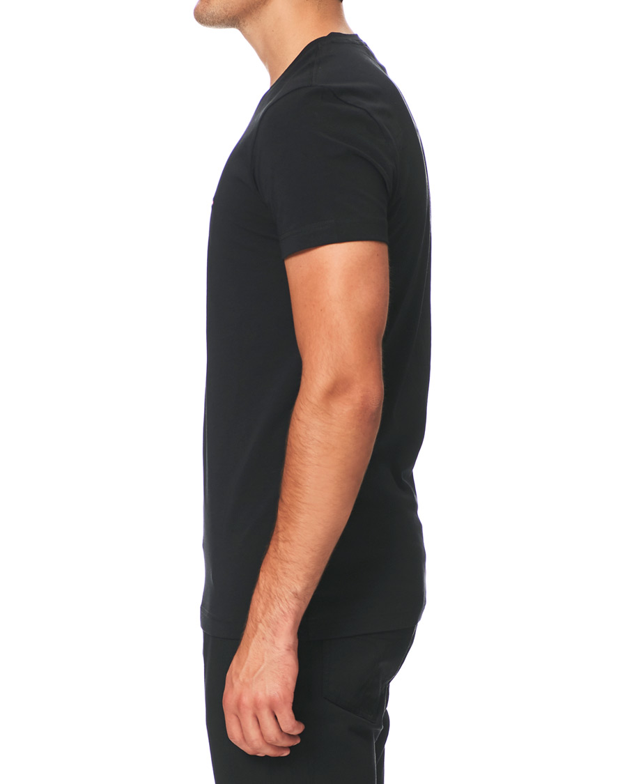 Herre | T-Shirts | Tommy Hilfiger | Slim Fit Stretch V-Neck Tee Flag Black