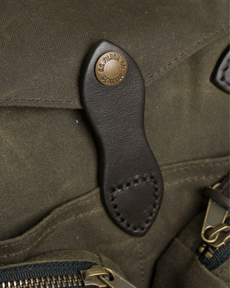 Herre | Filson 24-Hour Tin Briefcase Otter Green Canvas | Filson | 24-Hour Tin Briefcase Otter Green Canvas