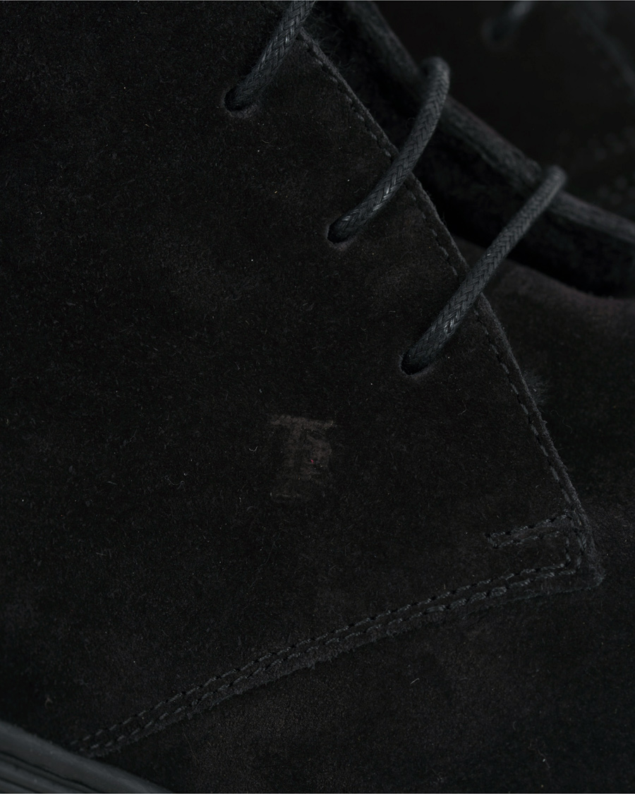 Herre | Tod's Shearling Lined Gommino Chukka Boot Black | Tod's | Shearling Lined Gommino Chukka Boot Black