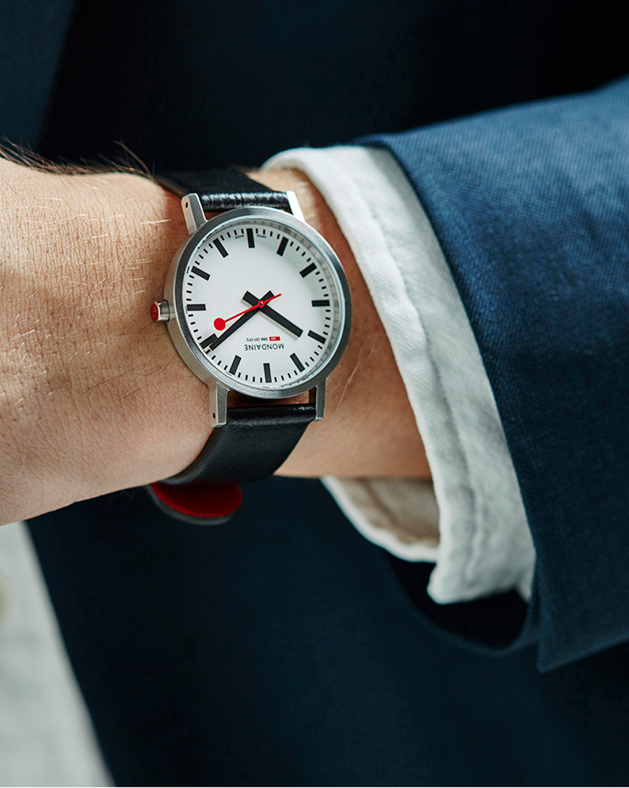 Herre | Mondaine New Classic Brushed Black 36mm | Mondaine | New Classic Brushed Black 36mm