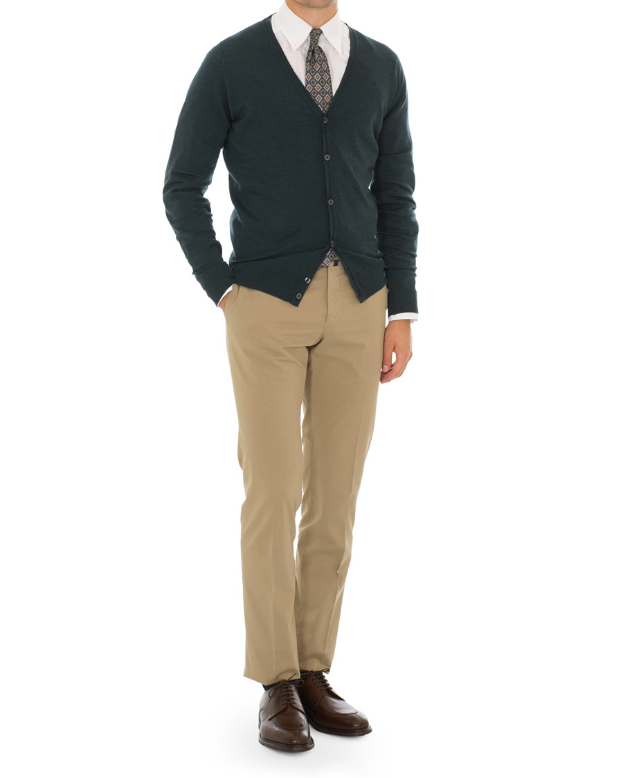 Herre | Gensere | John Smedley | Petworth Merino Cardigan Racing Green