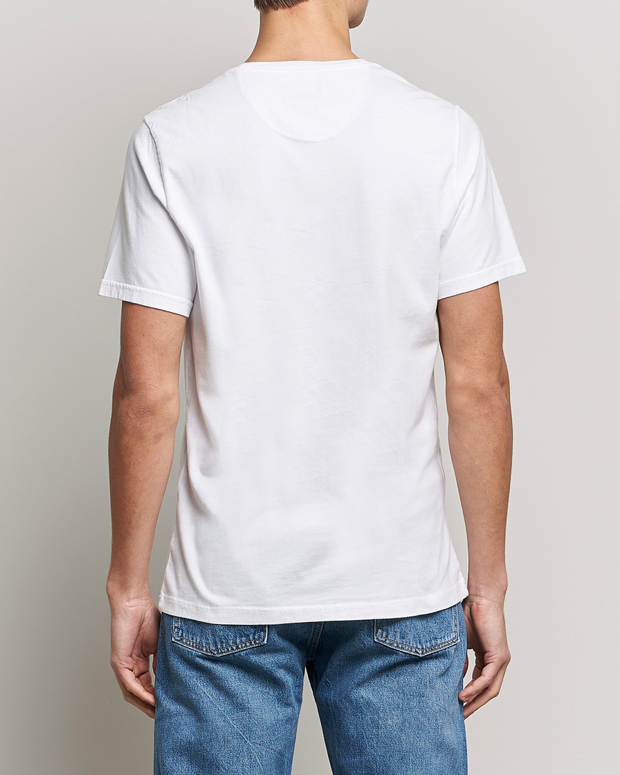 Herre | T-Shirts | Barbour International | Large Logo Crew Neck Tee White