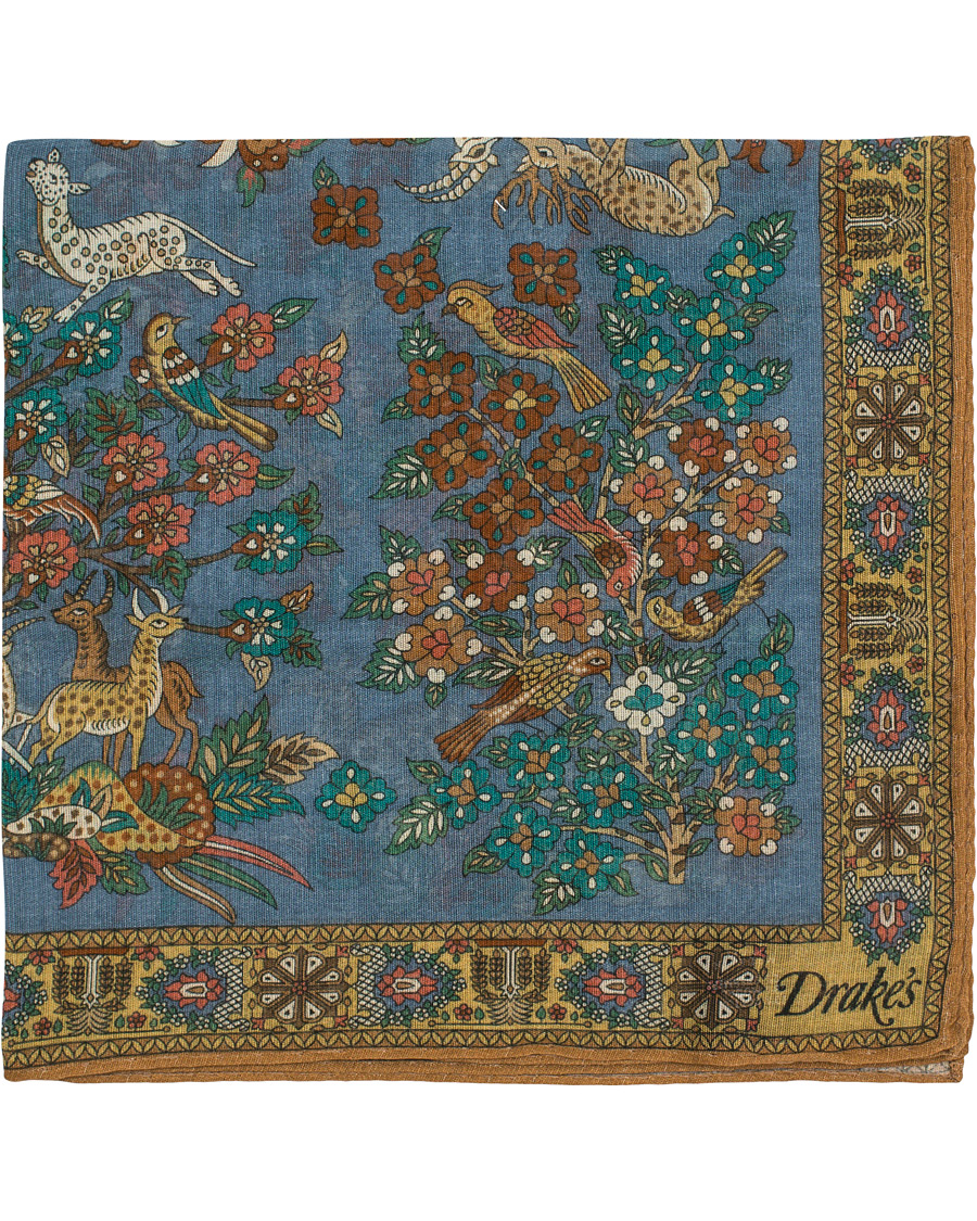 Herre | Drake's Cotton/Modal Printed Animals Pocket Square Light Blue | Drake's | Cotton/Modal Printed Animals Pocket Square Light Blue