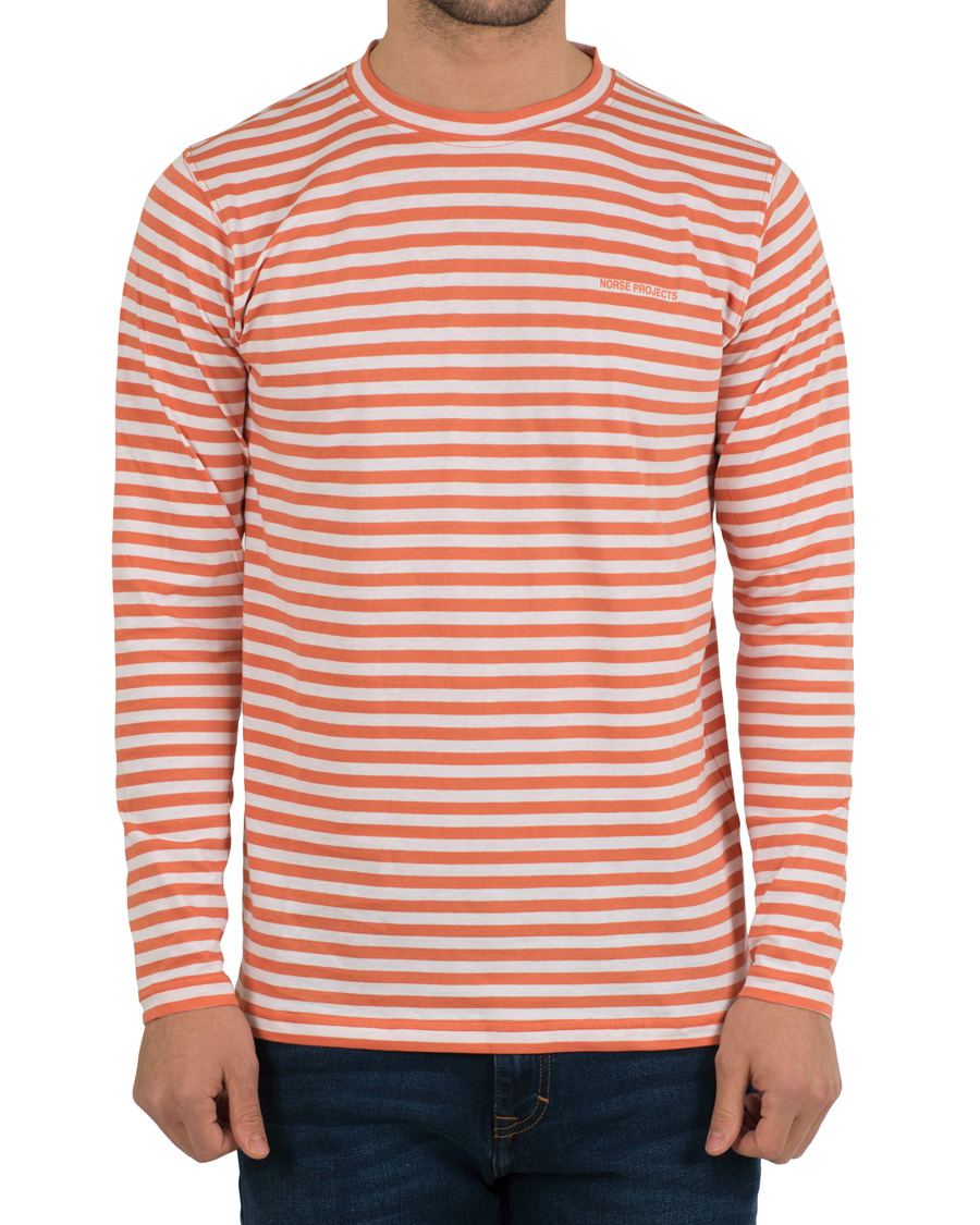 Herre | T-Shirts | Norse Projects | James Logo Stripe Long Sleeve Tee Burned Red