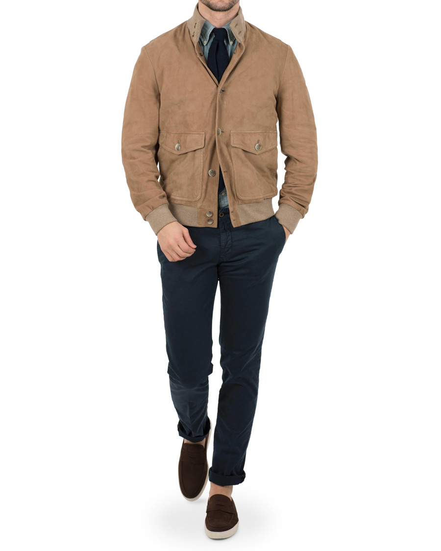 Hackett Mayfair Suede Jacket Sand hos CareOfCarl.no