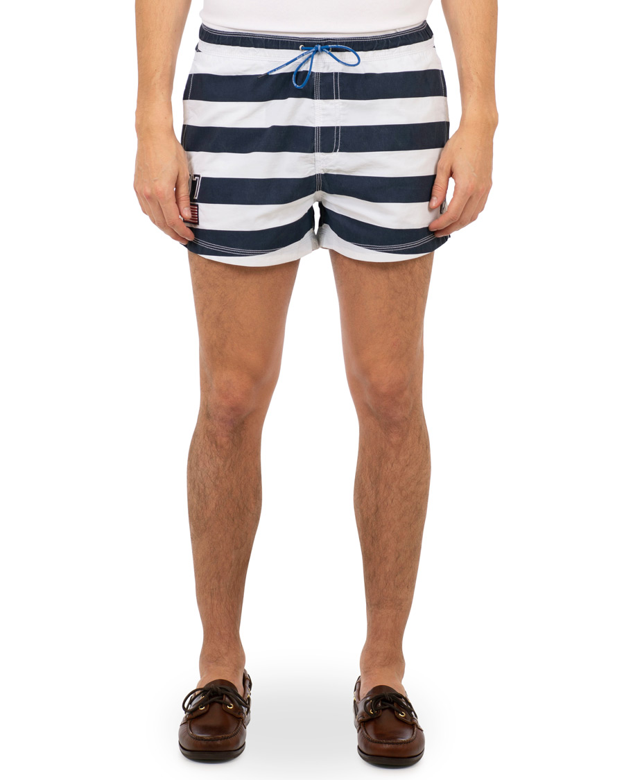 Herre | Badeshorts | Sail Racing | USA Volley Navy/White