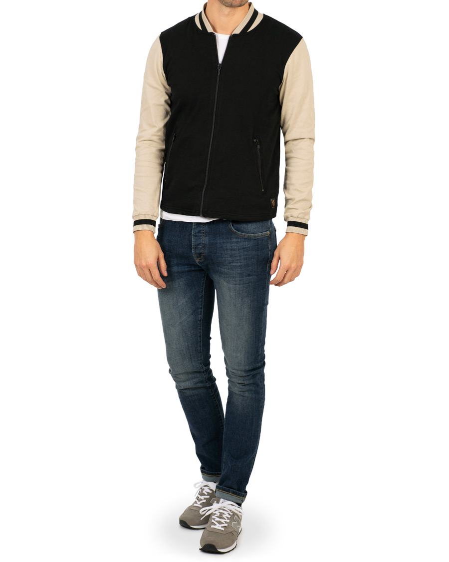 Herre | Gensere | Nudie Jeans | Sture Jersey College Bomber Jacket Black/Sand