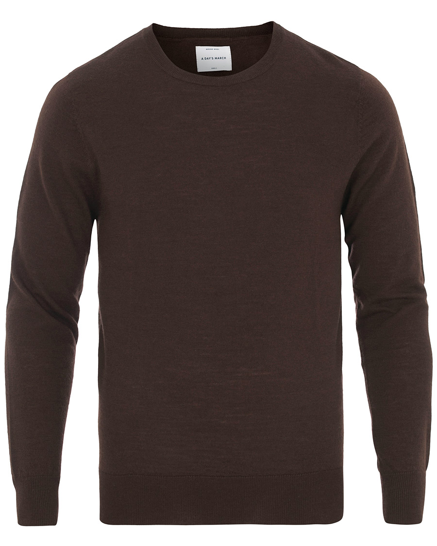 Herre | Gensere | A Day's March | Lightweight Merino Crew Neck Ebony Brown