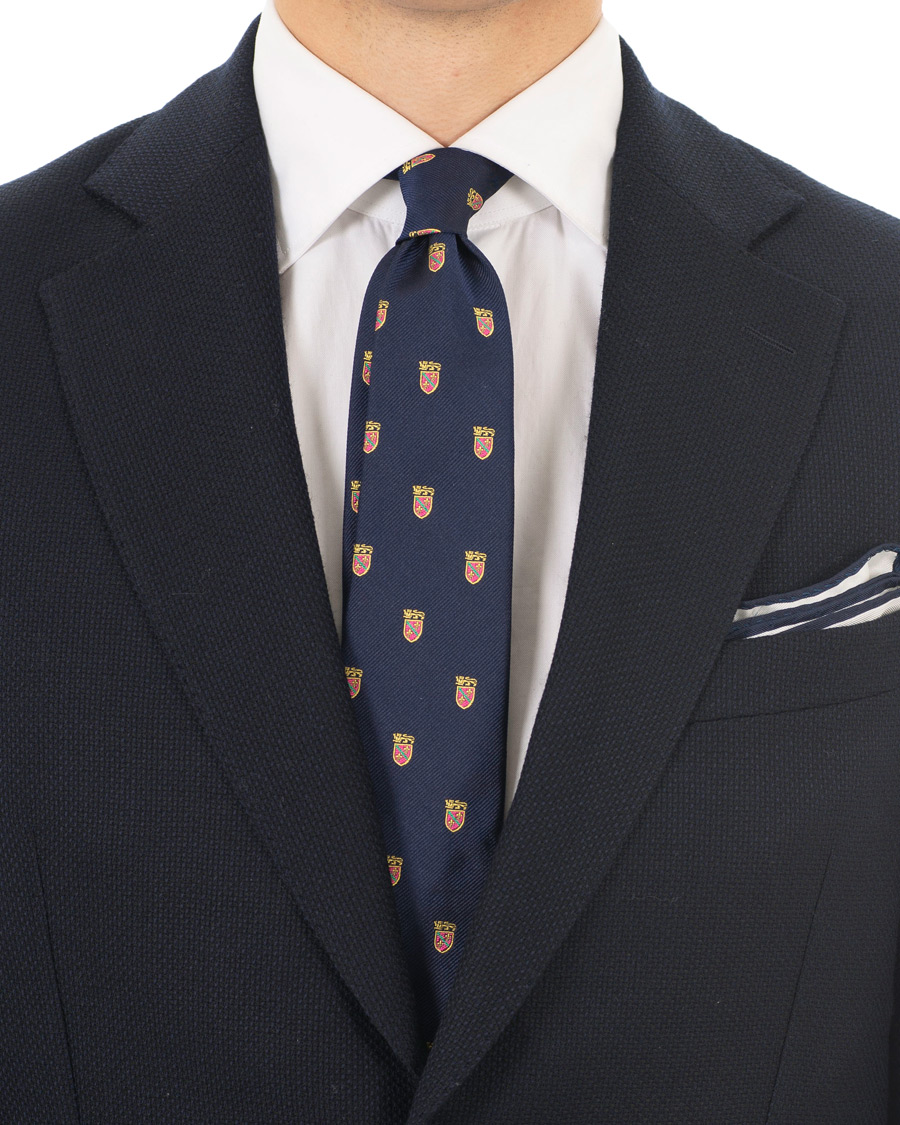 Herre | Polo Ralph Lauren Silk Lion Crest 8 cm Tie Navy | Polo Ralph Lauren | Silk Lion Crest 8 cm Tie Navy