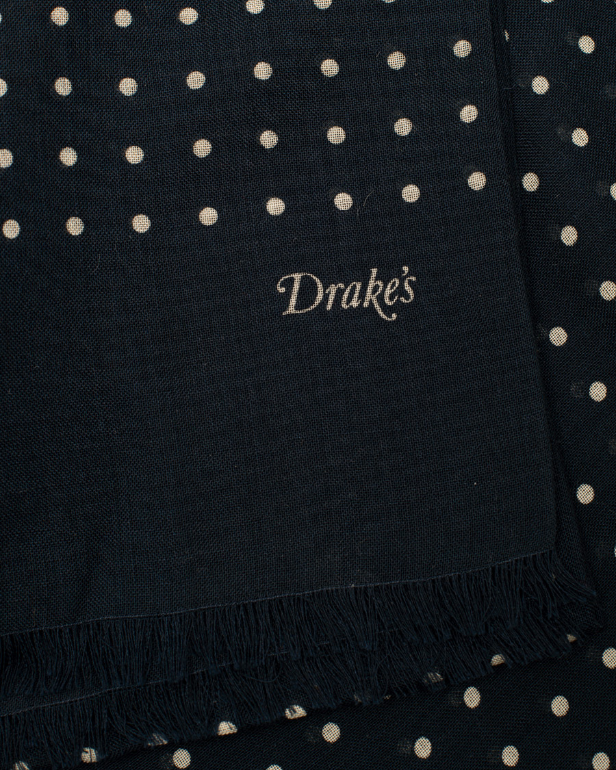Herre | Drake's Wool/Silk Classic Spot Scarf Navy/White | Drake's | Wool/Silk Classic Spot Scarf Navy/White