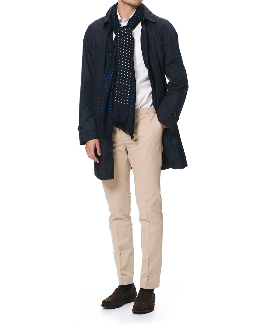 Herre | Drake's Wool/Silk Classic Spot Scarf Navy/White/Blue | Drake's | Wool/Silk Classic Spot Scarf Navy/White/Blue