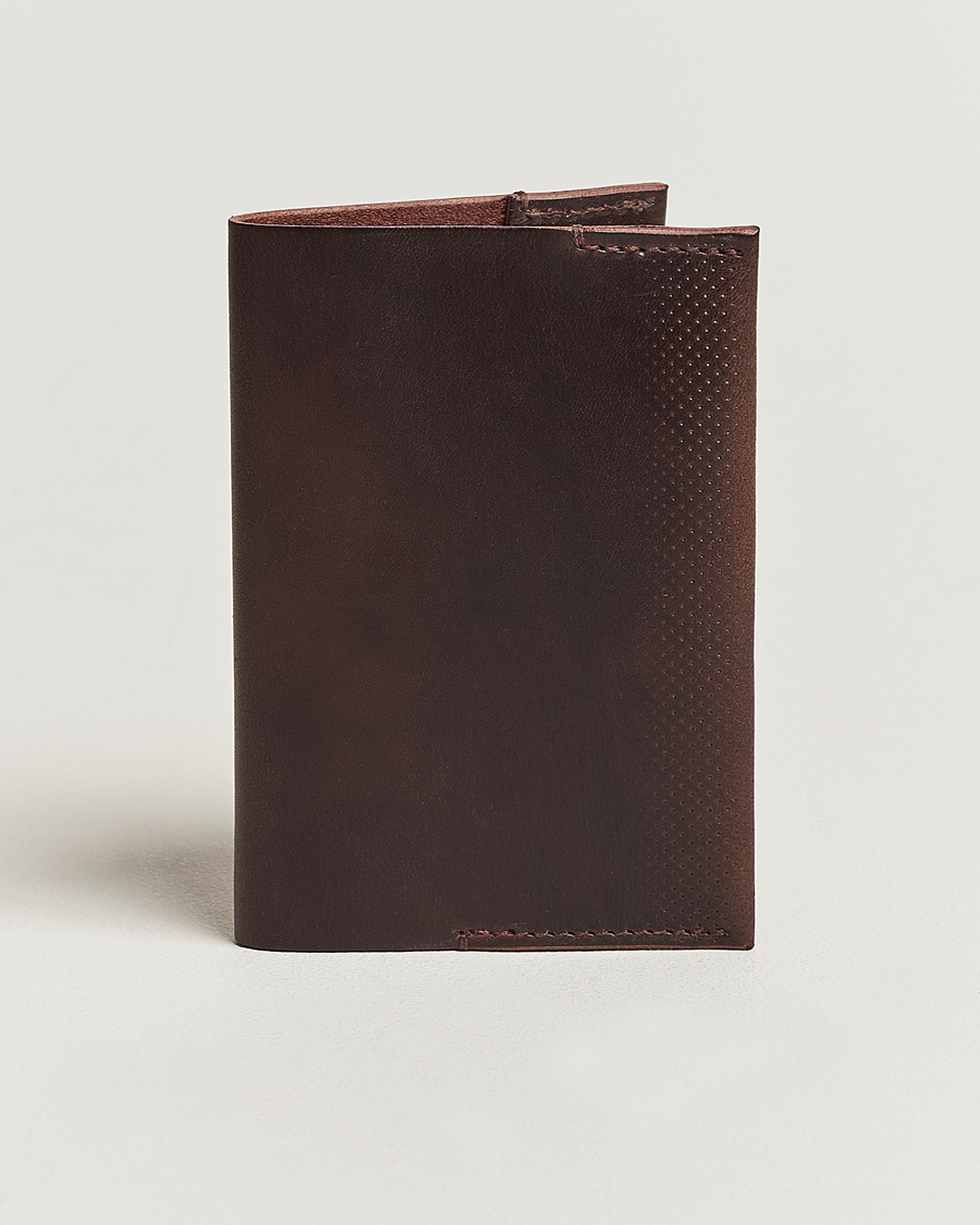 Herre | Lommebøker | Tärnsjö Garveri | Passport Cover Dark Brown
