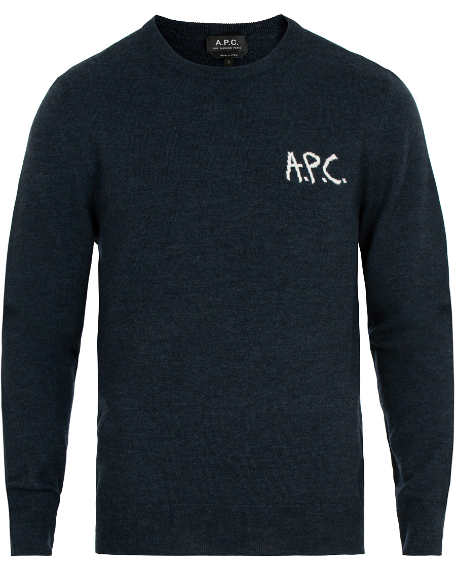 A.P.C. Sapiens Sweater Marine Chine hos CareOfCarl.no