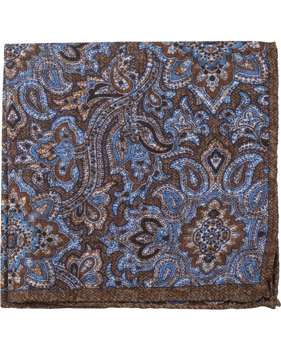 Herre | Amanda Christensen Wool Doublefaced Printed Medallion Pocket Square Brown | Amanda Christensen | Wool Doublefaced Printed Medallion Pocket Square Brown