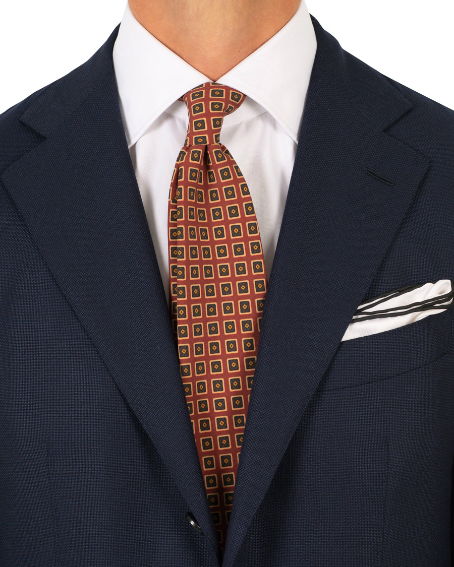 Herre | Drake's Silk Printed Squares 8 cm Tie Rust | Drake's | Silk Printed Squares 8 cm Tie Rust