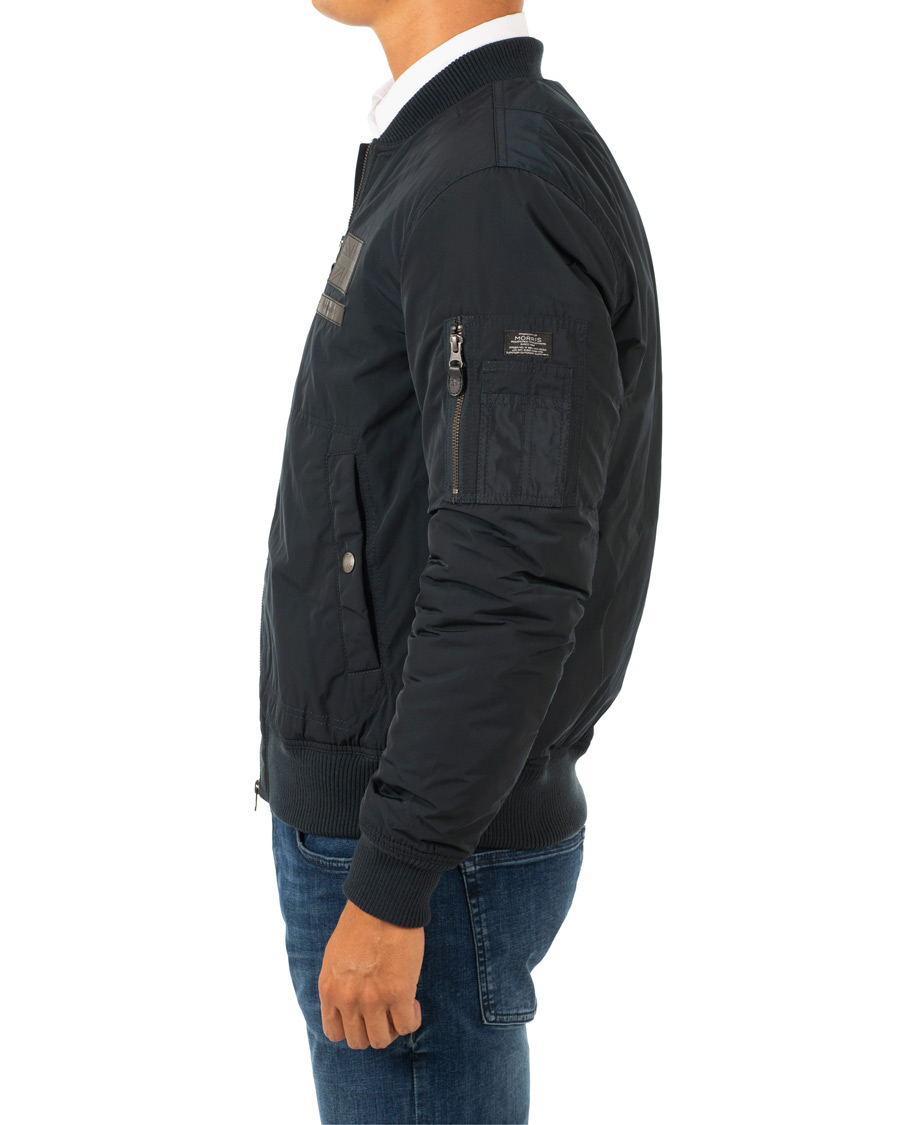 Morris Barnes Bomber Jacket Old Blue hos CareOfCarl.no