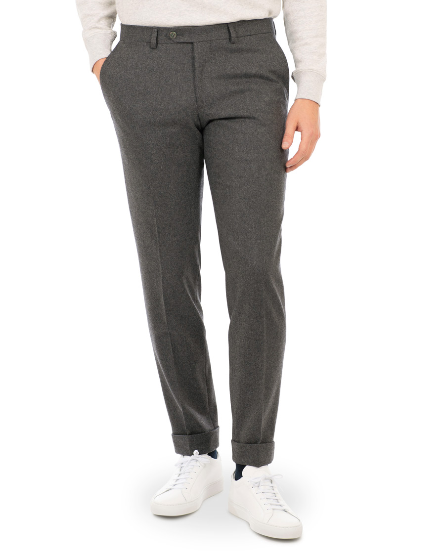 Herre | Bukser | Oscar Jacobson | Dean Turn Up Flannel Trousers Dark Grey