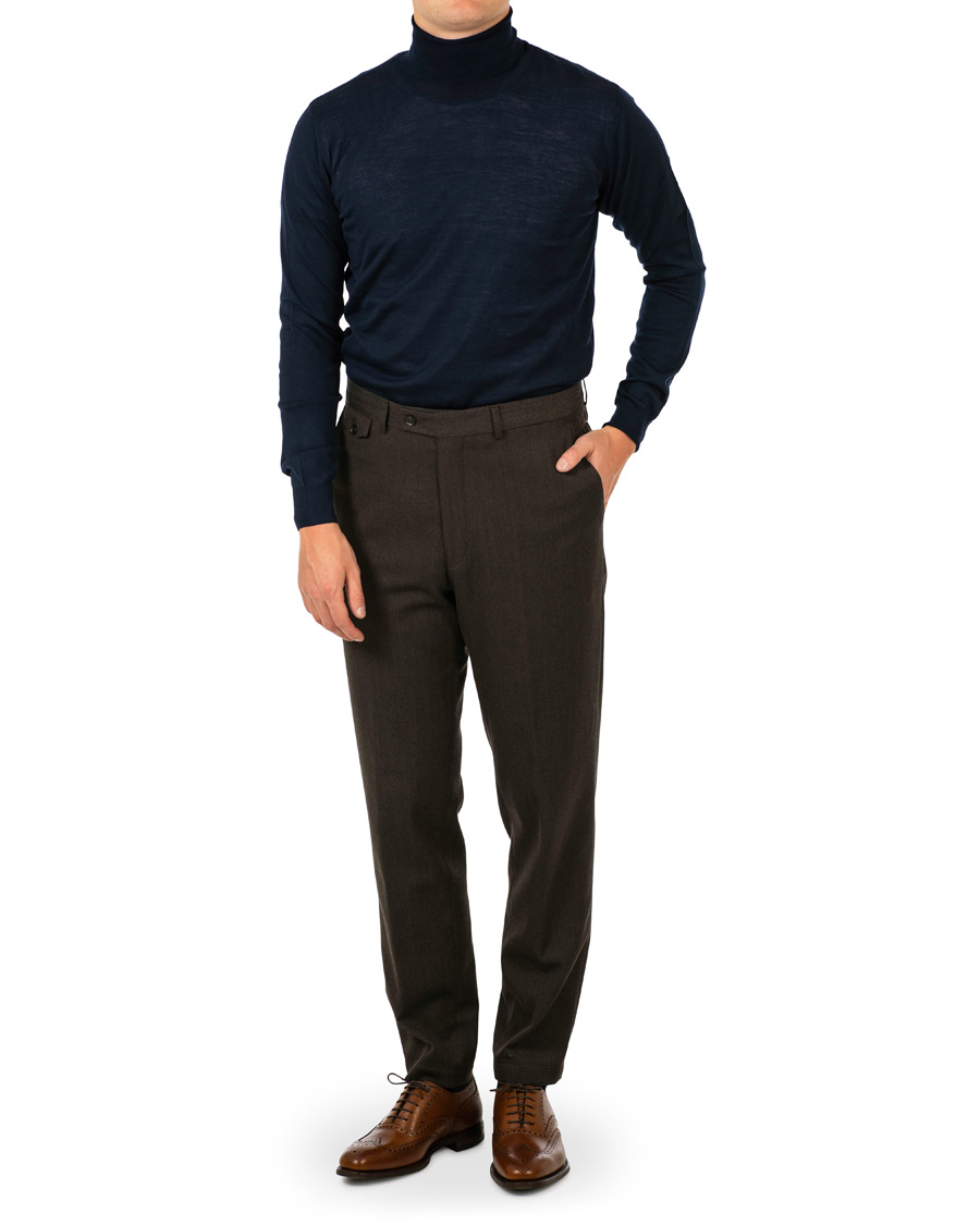Herre | Gensere | Oscar Jacobson | Cole Extra Fine Merino Rollneck Navy