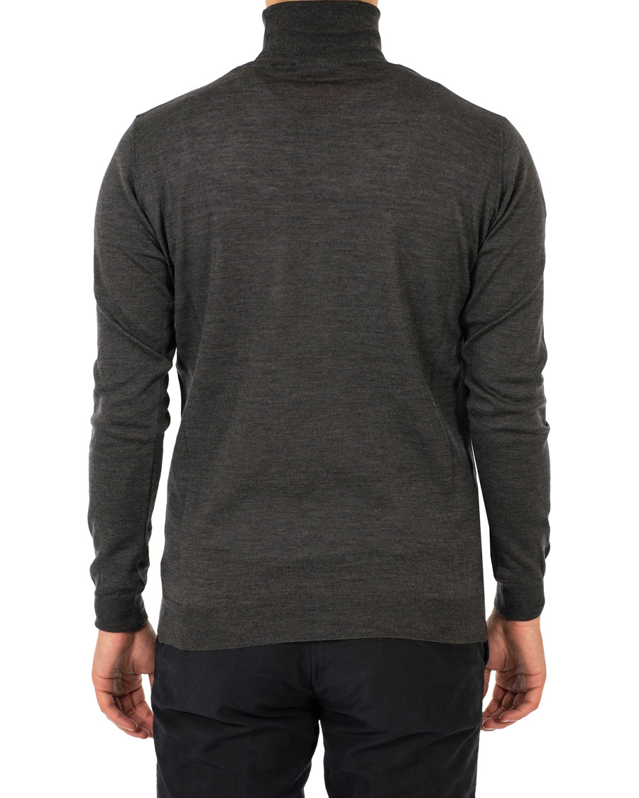 Herre | Gensere | Oscar Jacobson | Cole Extra Fine Merino Rollneck Dark Grey