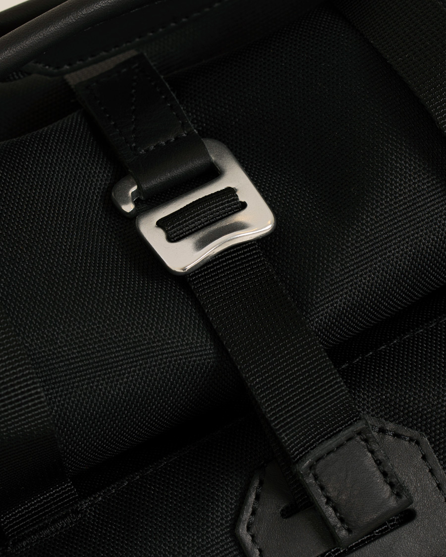 Herre | Vesker | Sandqvist | Tor Cordura Eco Made Roll Top Messenger Bag Black