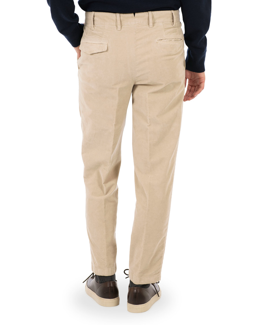 Herre | Bukser | The Gigi | Santiago Corduroy Pleated Trousers Light Sand