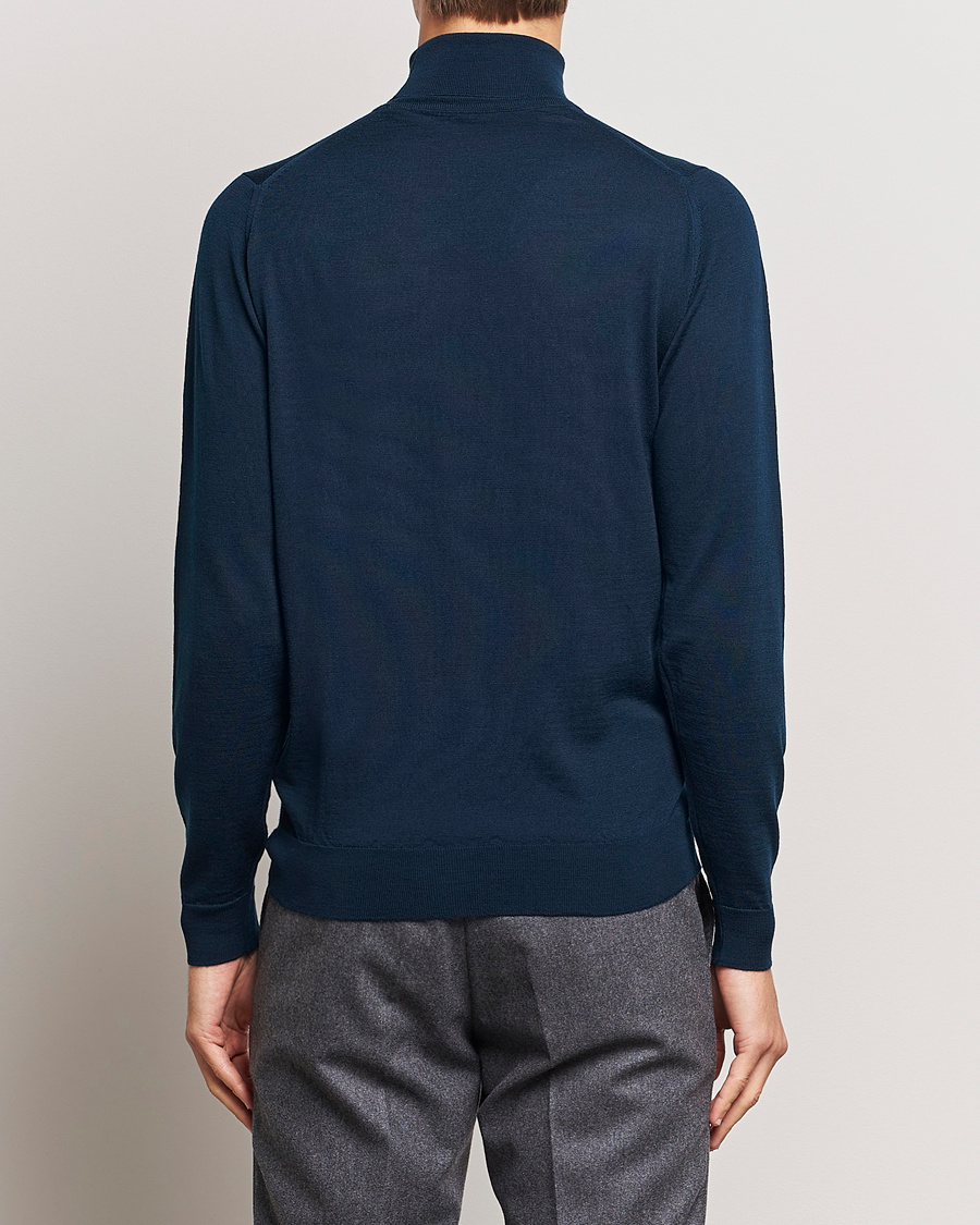 Herre | Gensere | John Smedley | Cherwell Extra Fine Merino Rollneck Orion Green