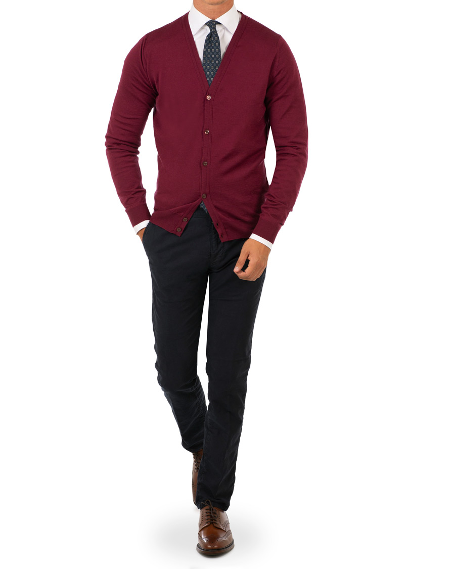 Herre | Gensere | John Smedley | Petworth Merino Cardigan Bordeaux