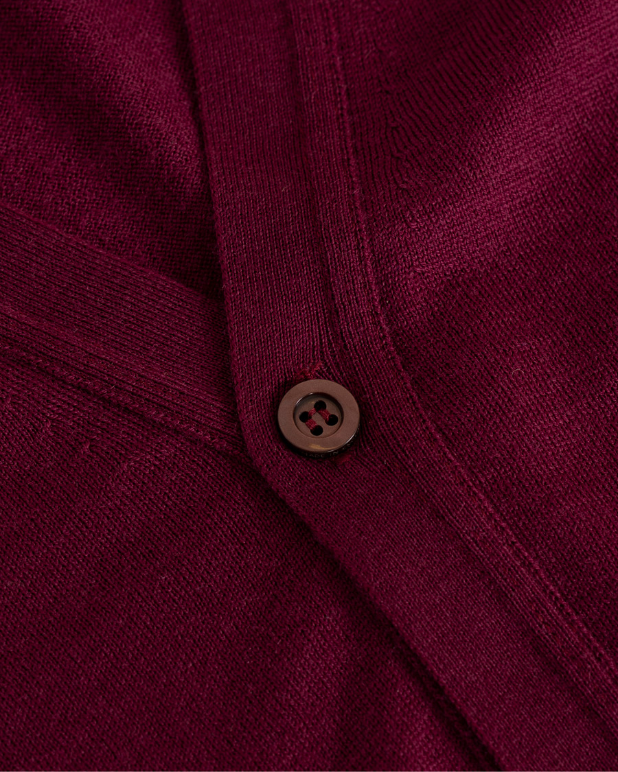 Herre | Gensere | John Smedley | Petworth Merino Cardigan Bordeaux