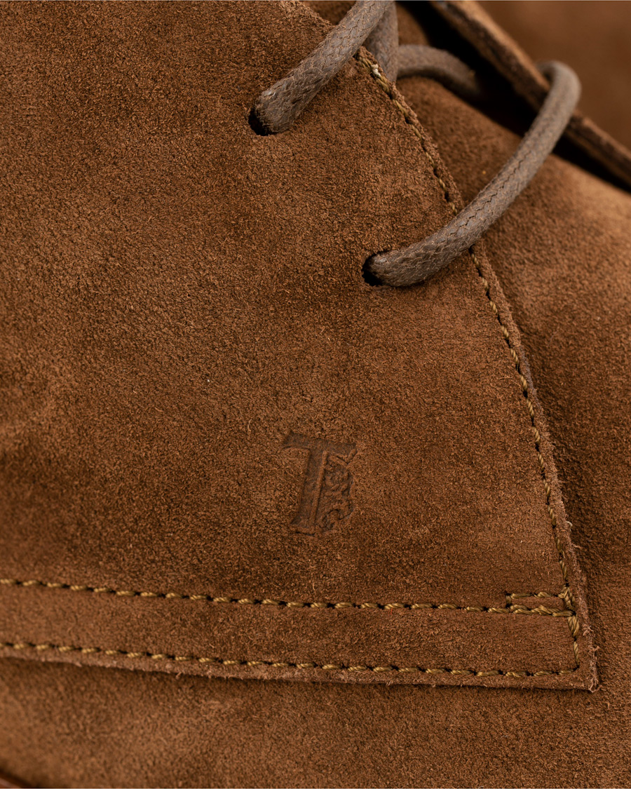 Herre | Tod's Crepe Sole Chukka Boot Medium Brown Suede | Tod's | Crepe Sole Chukka Boot Medium Brown Suede