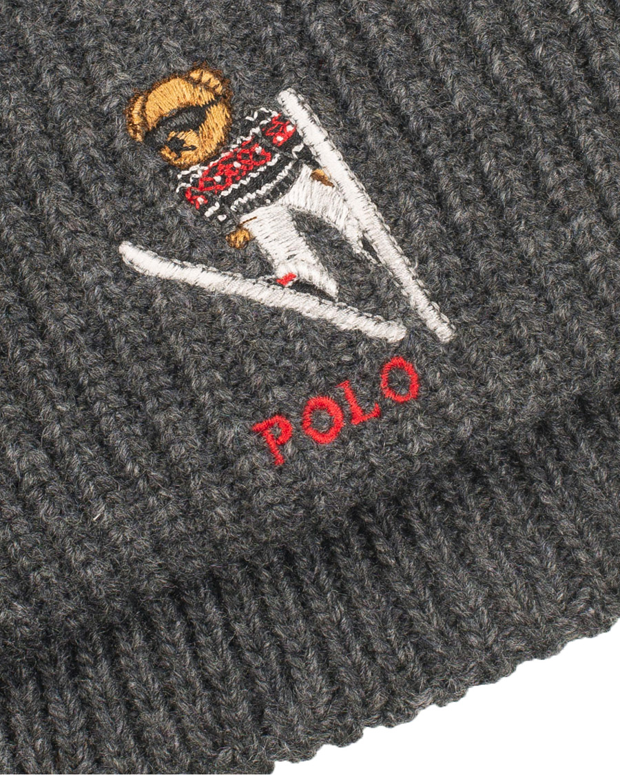 Herre | Polo Ralph Lauren Ski Jumping Bear Beanie Charcoal | Polo Ralph Lauren | Ski Jumping Bear Beanie Charcoal
