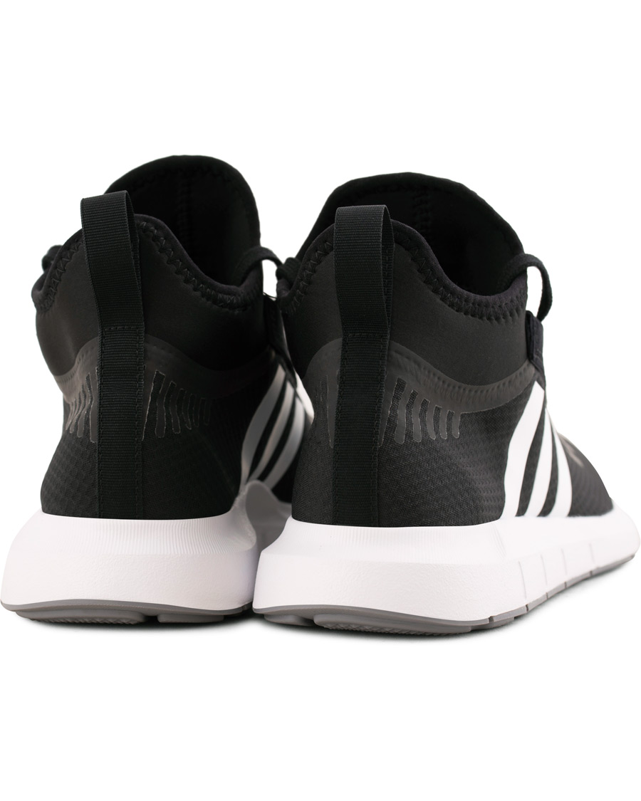 Herre | adidas Originals Swift Run Barrier Sneaker Core Black | adidas Originals | Swift Run Barrier Sneaker Core Black