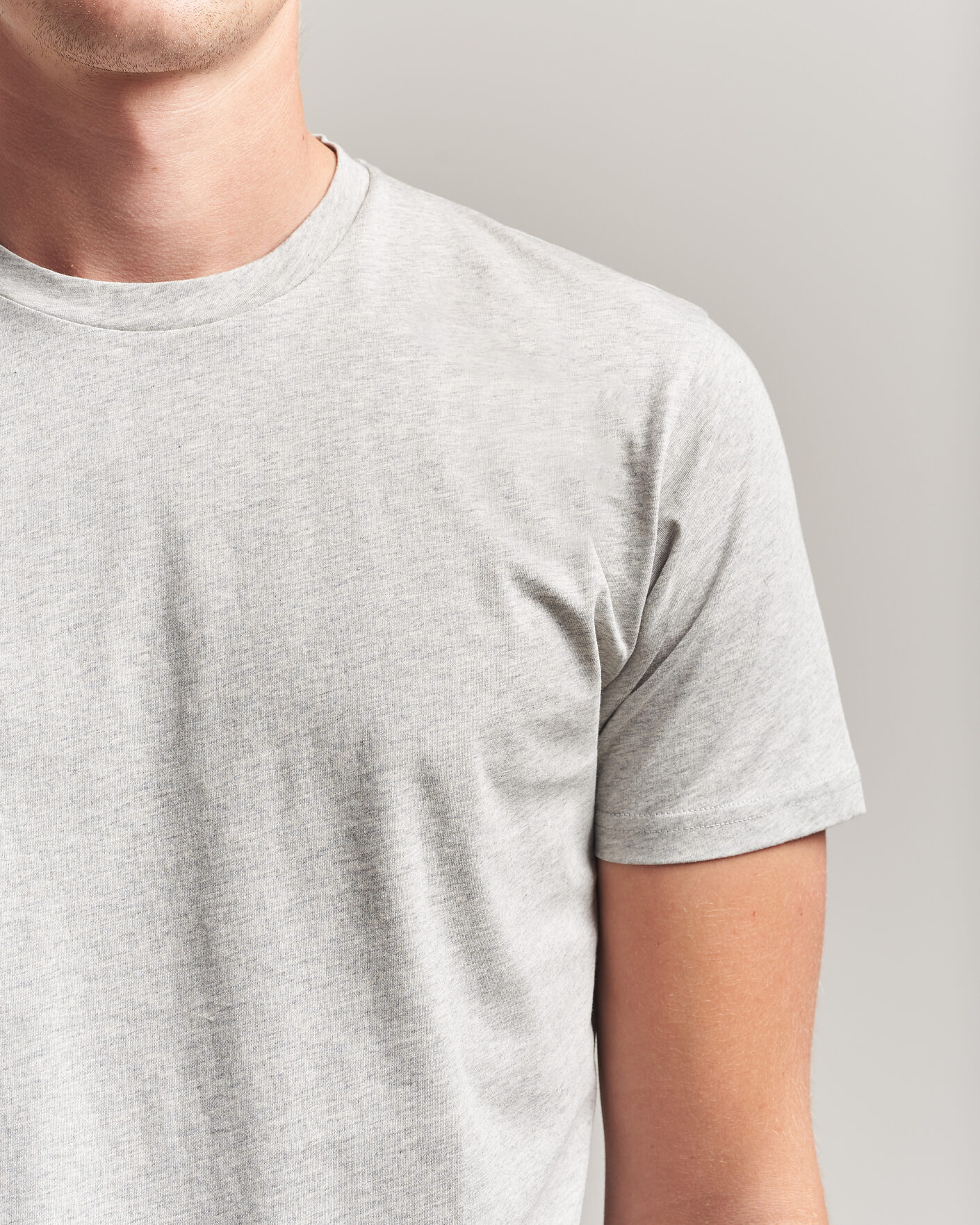 Herre | T-Shirts | Sunspel | Riviera Midweight T-Shirt Grey Melange