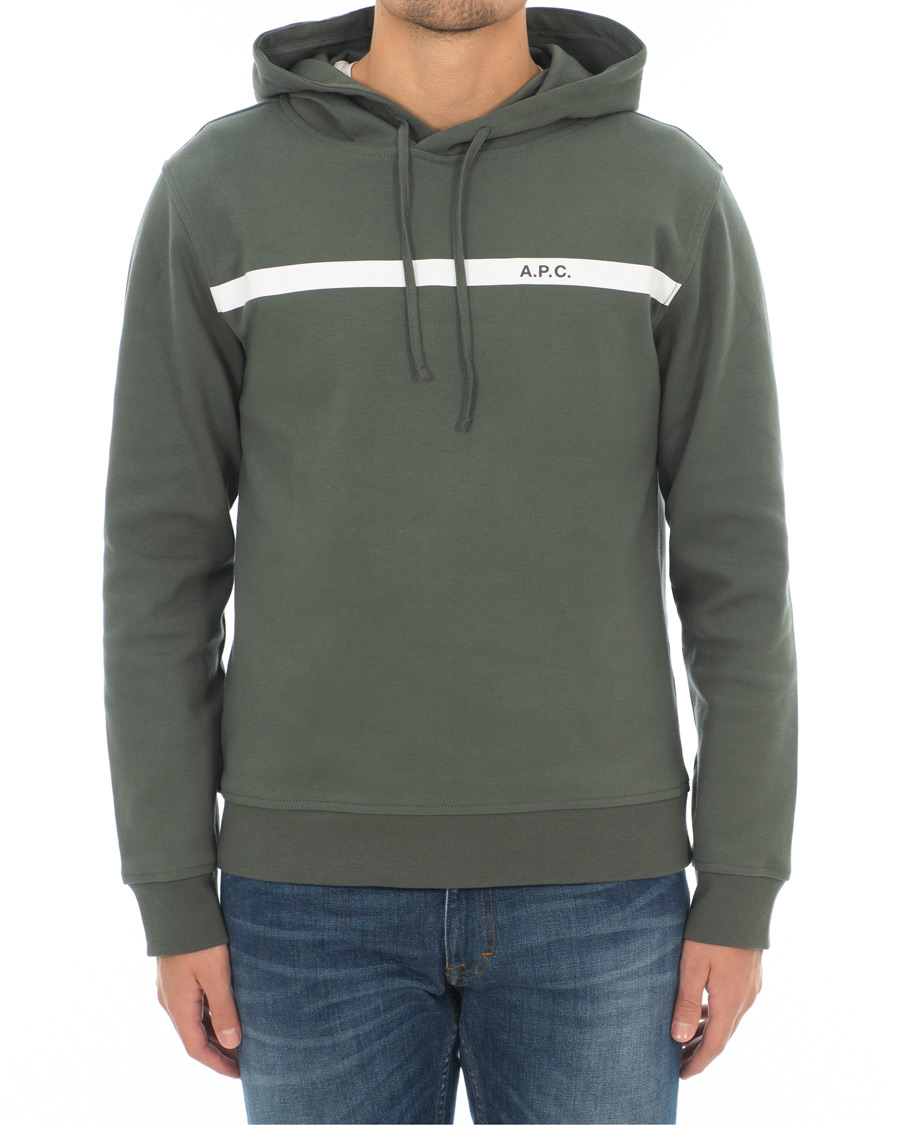 A.P.C. Hoodie Caserne Khaki hos CareOfCarl.no