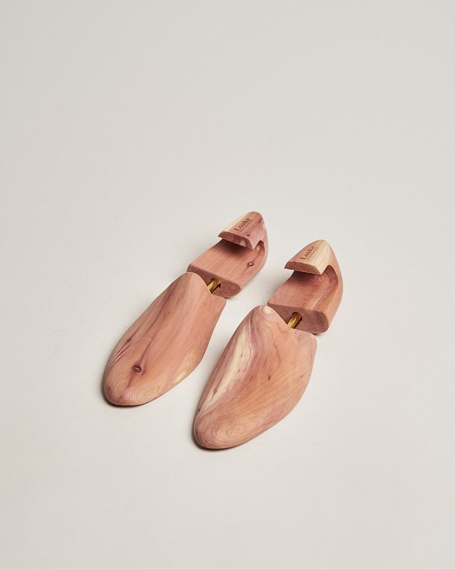 Herre | Skopleie | Loake Shoemakers | Loake 1880 Cedar Wood Shoe Tree