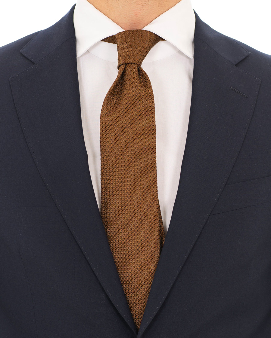 Herre | Amanda Christensen Silk Grenadine 8 cm Tie Brown | Amanda Christensen | Silk Grenadine 8 cm Tie Brown