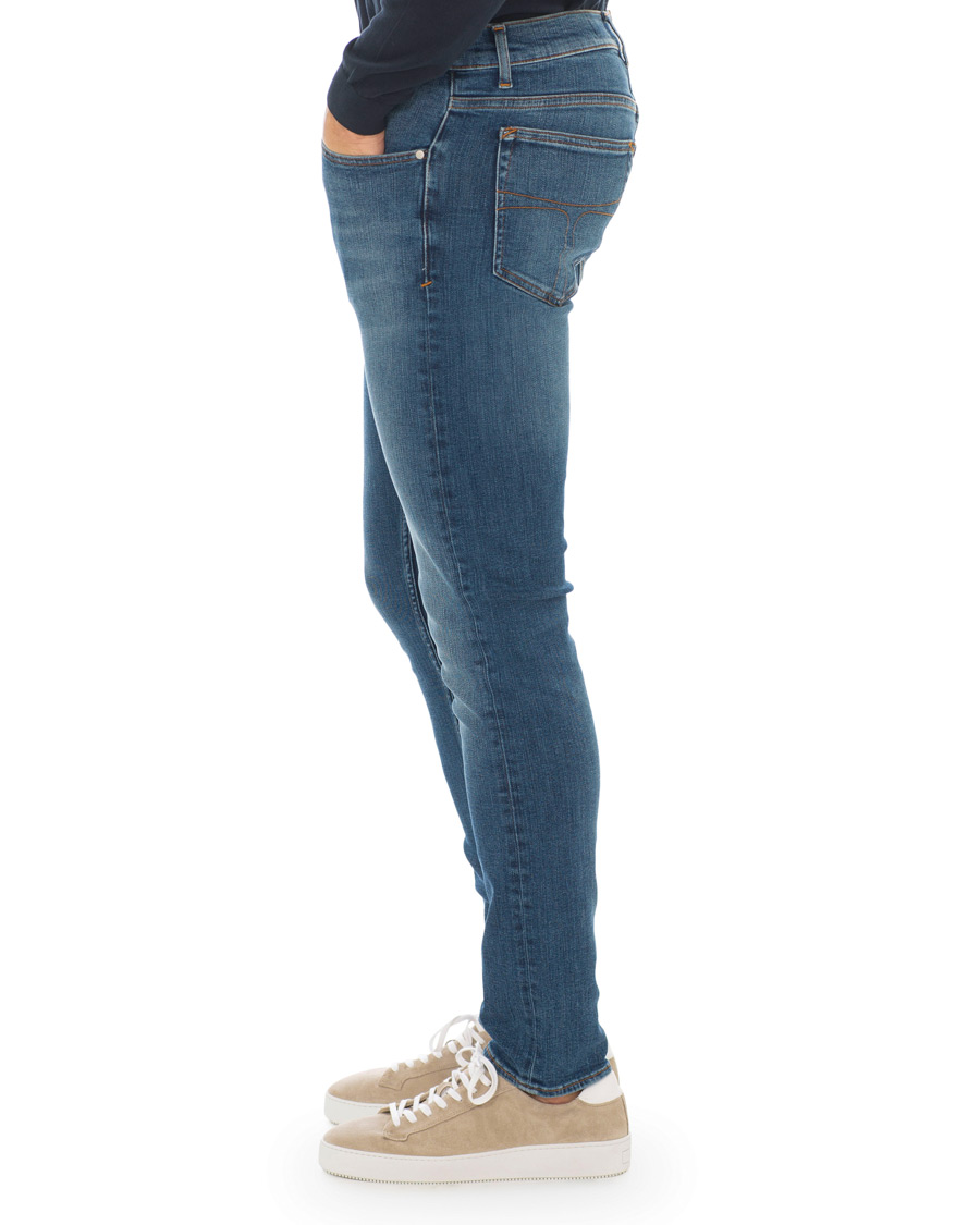 Herre | Jeans | Tiger of Sweden Jeans | Evolve Super Stretch Jeans Medium Blue