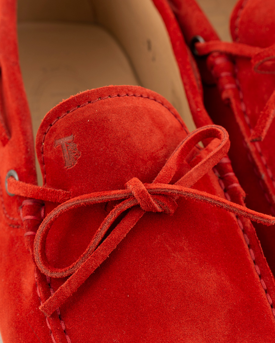 Herre | Tod's Laccetto Gommino Carshoe Red Suede | Tod's | Laccetto Gommino Carshoe Red Suede